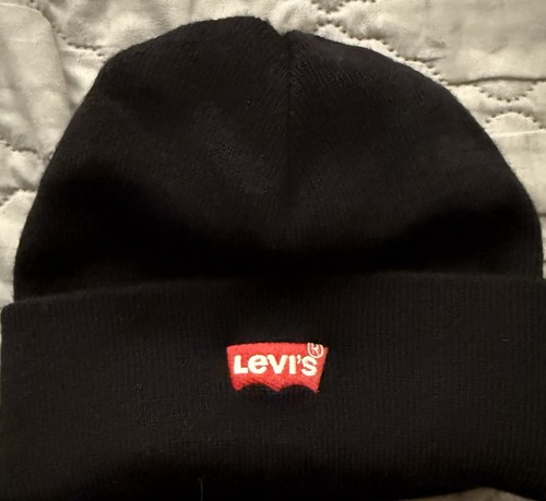 Levi black knitted beanie - knitted,