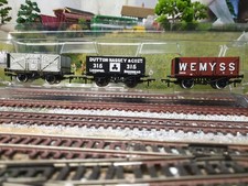 BACHMANN 00 GAUGE - 37-075K7 - SET OF 3 PRIVATE OWNER WAGONS 2011/12 6269