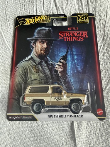 Hot wheels premium pop culture - wheels,