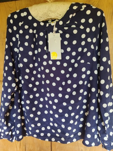 Bnwt boden navy - /white, dotty