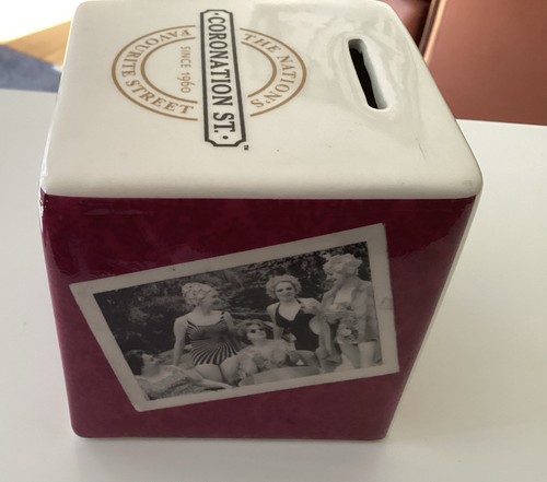 Coronation street bundle - bundle, 3