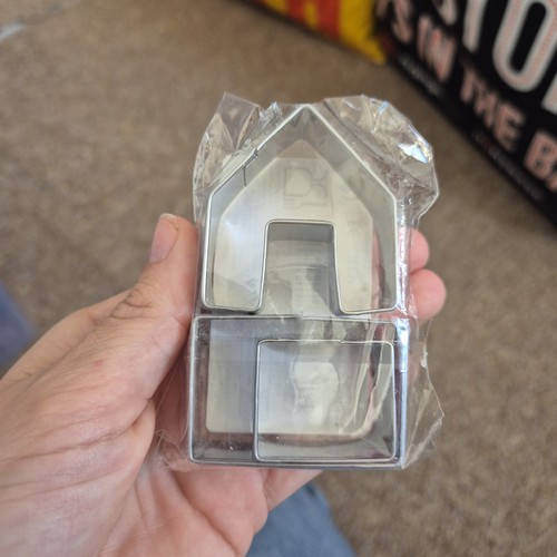 Small cookie cutter mini