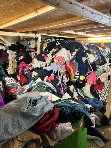 Items mixed clothing - 25,