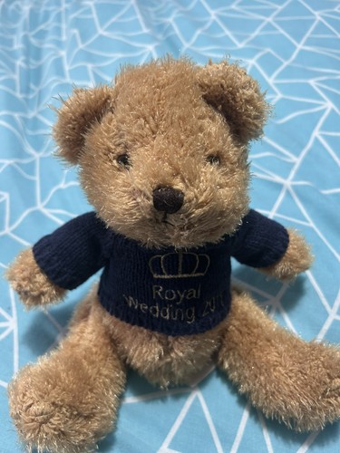 Royal wedding 2011 teddy - royal,