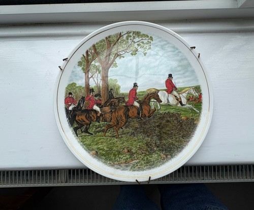 Herring vintage hunting - j,