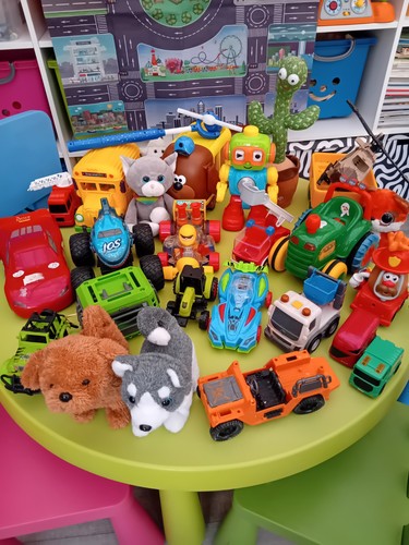 Big bundle different toys - of,