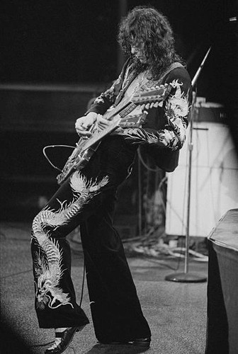 Jimmy page playing double - jimmy,