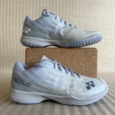 Yonex Aerus Z2 Badminton Court