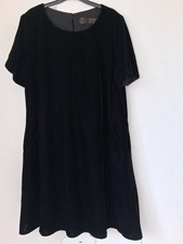 Black velvet fat face dress - black,