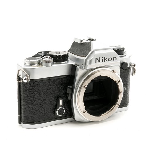 Nikon 35mm slr film - nikon,