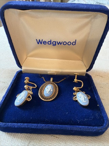 Van dell wedgwood - van,