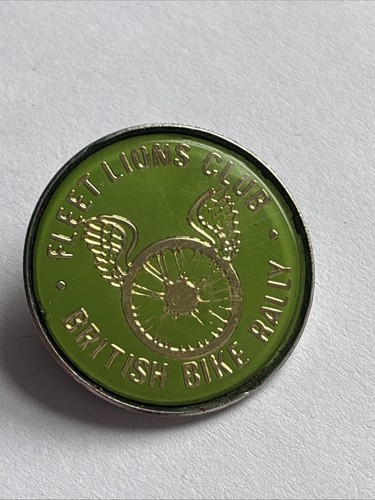 Lions club metal badge - metal, fleet