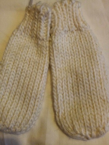 Primark girls cream mittens - cream,