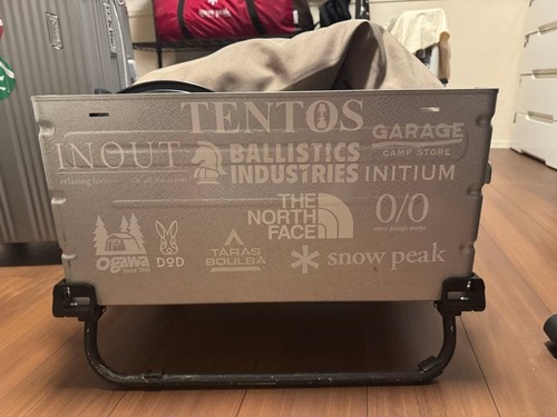 Snow peak shelf - snow, container