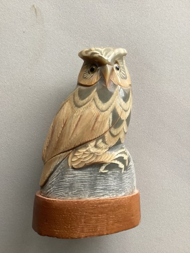 Buffalo horn owl figure - figure, hand