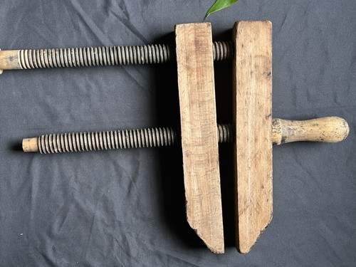 Very large wooden screw stem - wooden,