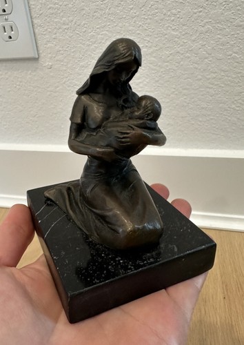 Mother newborn baby signed - w/,