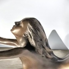 Bronze Sculpture Statue Woman