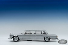1/18 SUN STAR 1966 MERCEDES