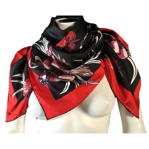 Authentic prada silk - prada, square