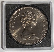 Queen Elizabeth and Prince Philip Uncirculatd Crown Silver Wedding 1972 - Proof