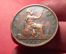 1875 No H Queen Victoria Bun
