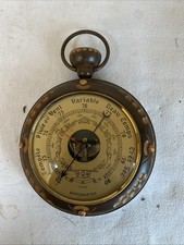 Vintage Wooden Case circular