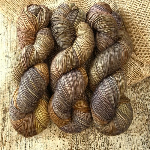 Hand dyed 4ply merino yarn - dyed,