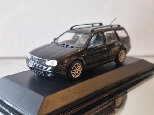Minichamps golf kombi - 1/43,