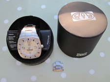 ANIMAL NOTUS WATCH ALSO