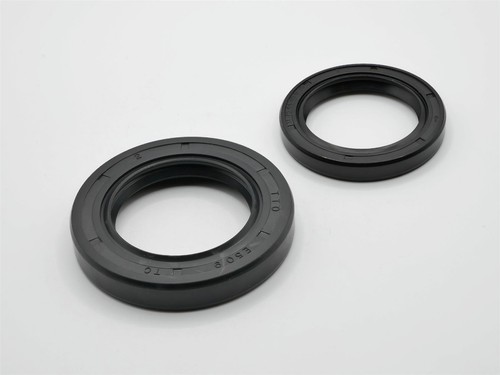 Ford gearbox oil seal - t5,