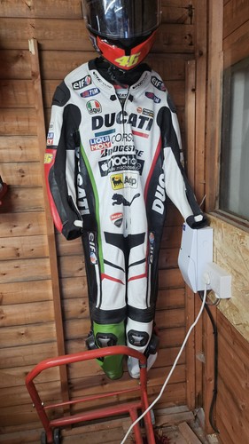 Ducati leathers not worn size - leathers,