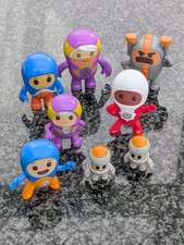 CBeebies Go Jetters Plastic Toy Figures People from Magazine 8 pcs