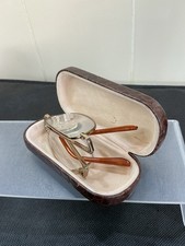 VINTAGE FOLDING READING GLASSES/WITH HARD CASE.