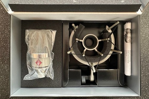 Neumann tlm 102 - neumann, studio