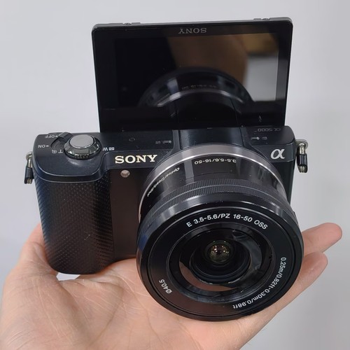 Sony alpha a5000 - sony,
