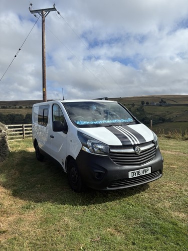 Vauxhall vivaro camper van - vauxhall,