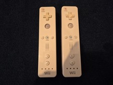 2 x Official Nintendo Wii Remotes Pair White Used Working