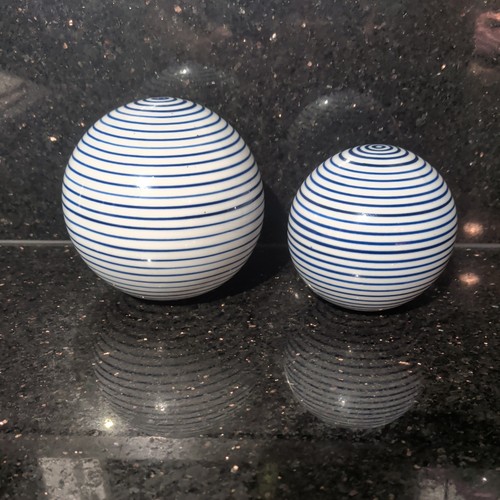 Blue and white - blue,