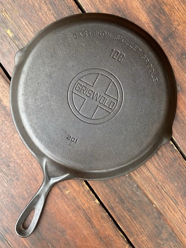 Griswold cast iron 108 large - cast, #108