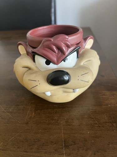 Tasmanian devil character - devil,