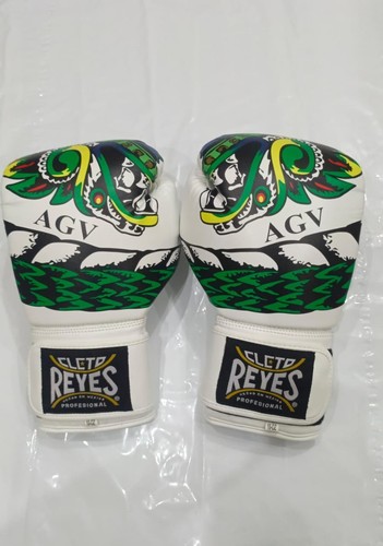 Cleto reyes boxing gloves type - reyes,