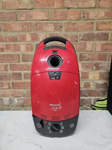 Miele cat dog - cat, vacuum