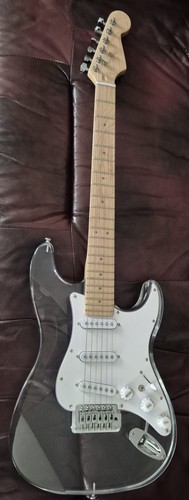 See thru stratocaster style - thru,