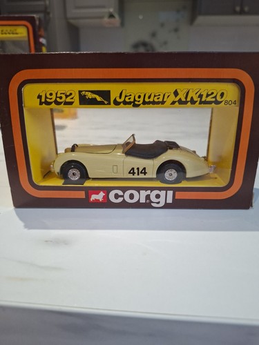 Corgi 804 1952 jaguar - corgi,