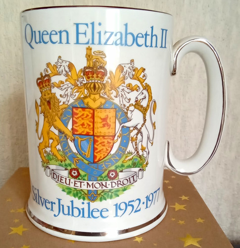 Wood sons queen elizabeth ii - queen,