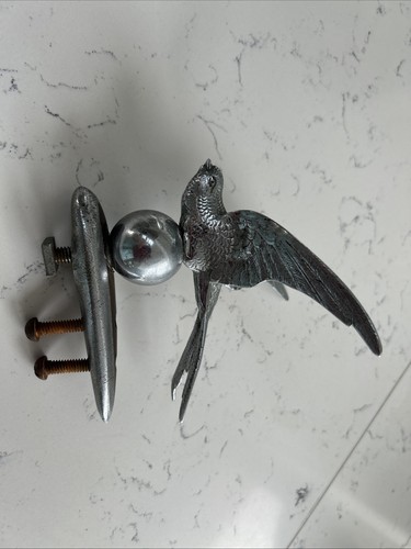 1940s swallow bonnet badge - 1940s,