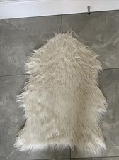 Dunelm faux sheepskin RugIvory