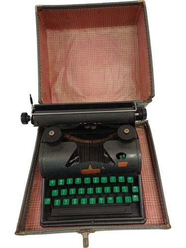 Vintage lilliput typewriter - vintage,
