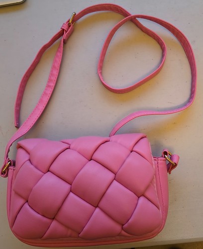New gorgeous pink puffy - gorgeous,,